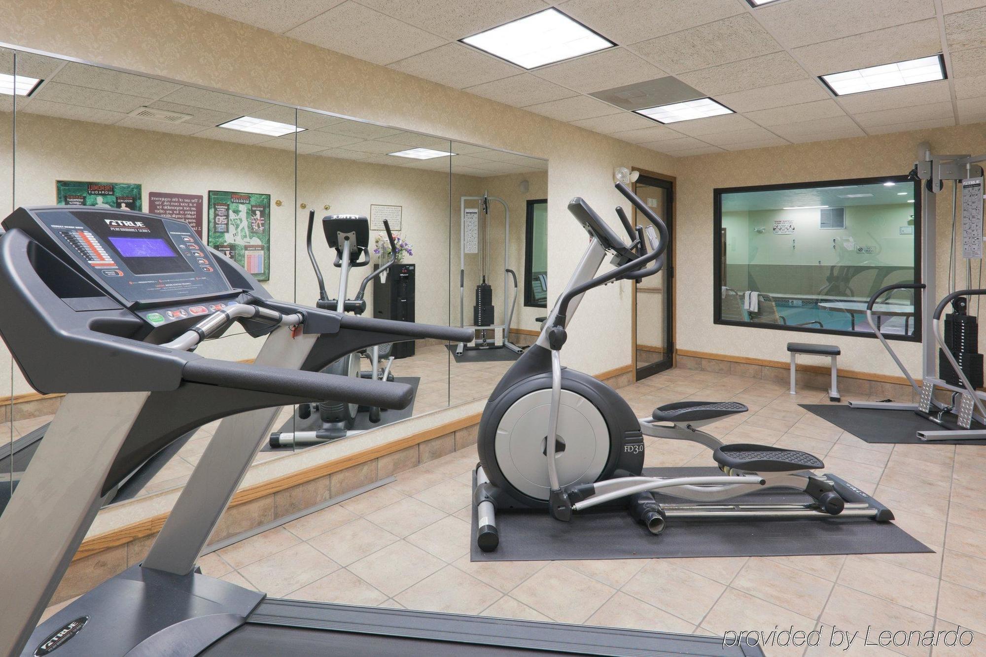Hotel Baymont By Wyndham Portage Facilidades foto