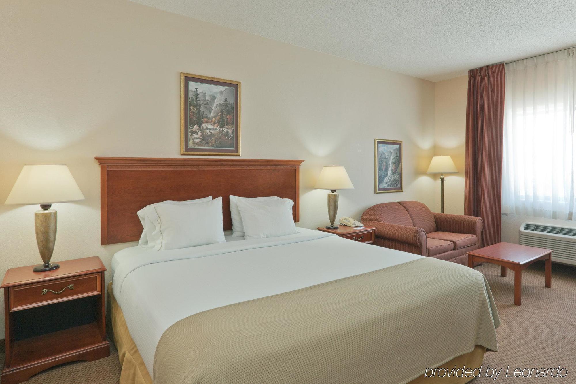 Hotel Baymont By Wyndham Portage Habitación foto
